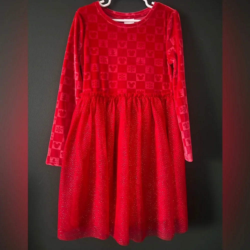 Dress - Picture 1 of 11